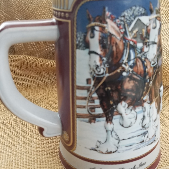 Budweiser 1989 Collector's Series Stein - Picture 3 of 4